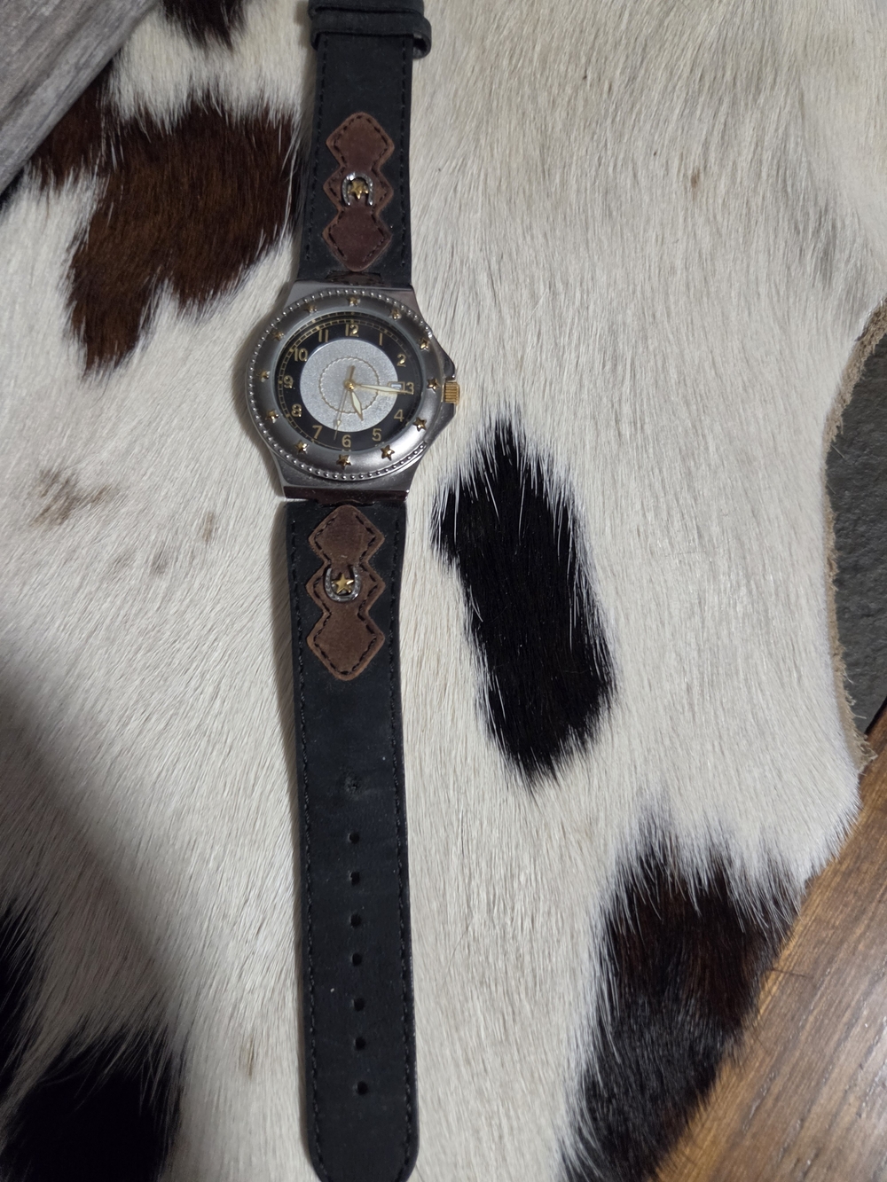 Montana Leather Watch Like New Needs Battery